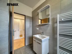 Pronájem bytu 1+1, Poděbrady, Minidova, 47 m2