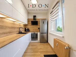 Prodej bytu 2+1, Karviná, tř. Těreškovové, 52 m2