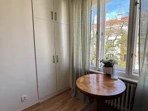 Pronájem bytu 2+kk, Praha - Vinohrady, V Horní Stromce, 47 m2