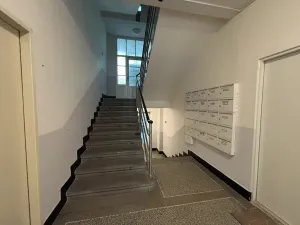 Pronájem bytu 2+kk, Praha - Vinohrady, V Horní Stromce, 47 m2