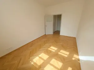Pronájem bytu 3+kk, Praha - Bubeneč, Na hutích, 83 m2