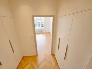 Pronájem bytu 3+kk, Praha - Bubeneč, Na hutích, 83 m2
