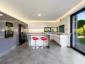 Prodej rodinného domu, Velké Pavlovice, Ostrovecká, 200 m2