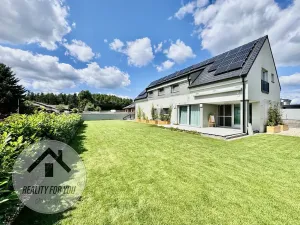 Prodej rodinného domu, Bělá pod Bezdězem, Radechovská, 240 m2