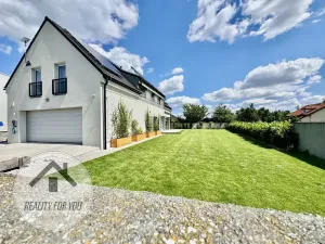 Prodej rodinného domu, Bělá pod Bezdězem, Radechovská, 240 m2