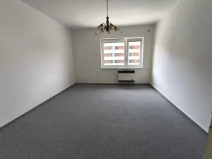 Pronájem bytu 2+kk, Hradec Králové, Vocelova, 45 m2