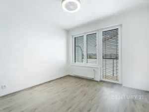 Pronájem bytu 3+kk, Praha, 66 m2