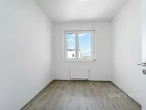 Pronájem bytu 3+kk, Praha, 66 m2
