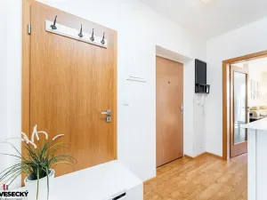 Prodej bytu 3+kk, Praha - Třeboradice, Špeciánova, 74 m2