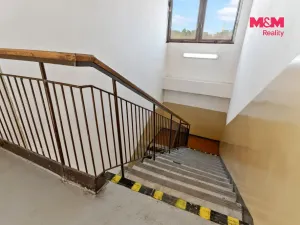 Pronájem skladu, Frýdlant, Úzká, 4500 m2