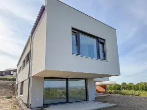 Prodej rodinného domu, Bradlec, K Těšnovu, 175 m2