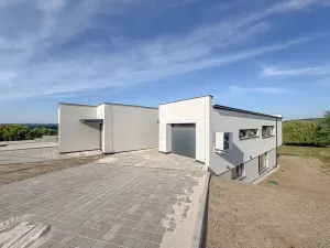 Prodej rodinného domu, Bradlec, K Těšnovu, 175 m2