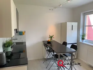 Pronájem bytu 2+kk, Praha - Černý Most, Rudolfa Holeky, 33 m2