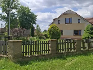 Prodej rodinného domu, Červené Janovice, 322 m2