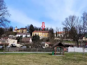 Prodej ubytování, Štěkeň, U Zámku, 1014 m2