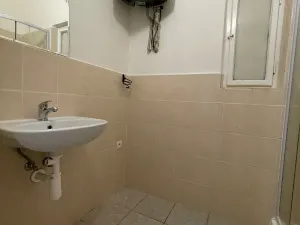 Pronájem bytu 1+1, Praha - Žižkov, Hájkova, 41 m2