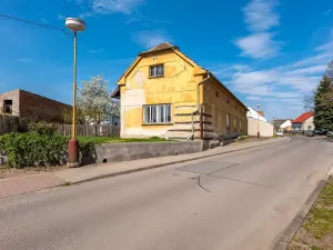 Prodej rodinného domu, Ovčáry, 160 m2