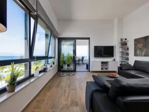 Prodej bytu 3+kk, Malinska, Chorvatsko, 81 m2