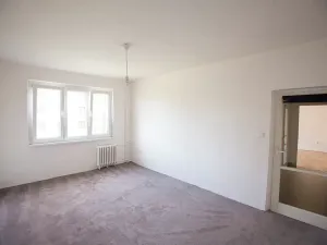 Prodej bytu 2+1, Praha, K lučinám, 52 m2