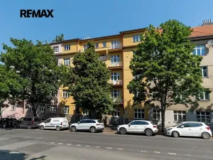 Prodej bytu 1+kk, Praha - Podolí, Na dolinách, 24 m2