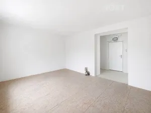 Prodej bytu 1+kk, Praha - Záběhlice, U zákrutu, 28 m2