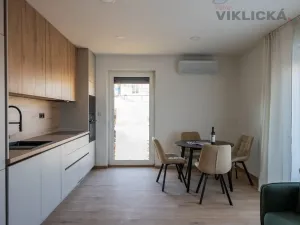 Prodej bytu 3+kk, Zaječí, Hlavní, 72 m2