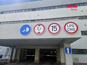 Prodej garážového stání, Brno - Žabovřesky, Voroněžská, 14 m2
