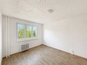 Pronájem bytu 2+1, Kadaň, Chomutovská, 56 m2
