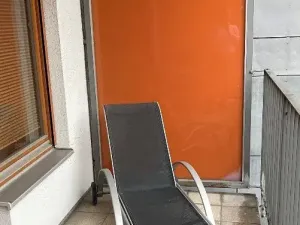 Pronájem bytu 2+kk, Praha - Strašnice, Názovská, 60 m2