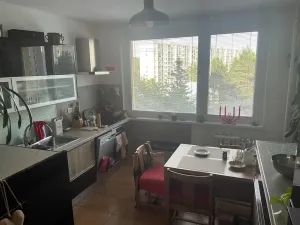 Prodej bytu 3+1, Praha - Modřany, Vokrojova, 79 m2