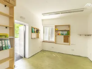 Pronájem výrobních prostor, Chotěboř, 1694 m2