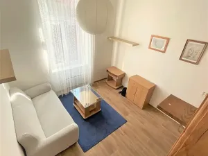 Pronájem bytu 1+kk, Praha - Libeň, Novákových, 34 m2