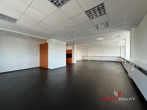 Pronájem kanceláře, Hradec Králové - Slezské Předměstí, Jižní, 113 m2