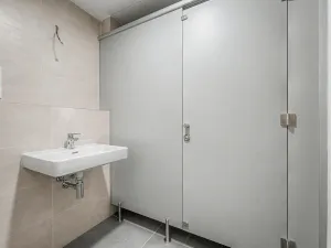 Pronájem komerční, Praha - Lysolaje, Kovárenská, 82 m2