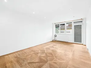 Prodej bytu 3+1, Planá, Zahradní, 70 m2