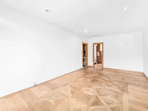 Prodej bytu 3+1, Planá, Zahradní, 70 m2
