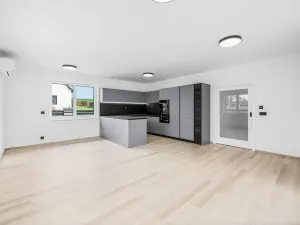 Prodej rodinného domu, Líšťany, 120 m2