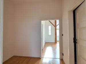 Pronájem bytu 2+kk, Praha - Žižkov, Roháčova, 60 m2