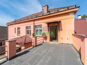 Prodej rodinného domu, Tlustice, 511 m2
