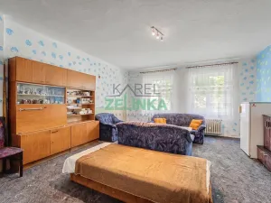 Prodej rodinného domu, Tlustice, 511 m2