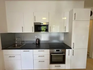 Pronájem bytu 1+kk, Praha - Jinonice, Kloudova, 23 m2