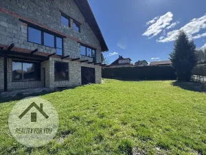 Prodej rodinného domu, Jesenný, 270 m2