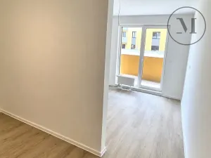 Pronájem bytu 2+kk, České Budějovice, K Šindlovým Dvorům, 79 m2