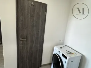 Pronájem bytu 2+kk, České Budějovice, Dlouhá, 43 m2