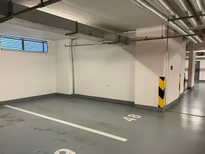 Prodej bytu 2+kk, Praha - Letňany, Hlučkova, 61 m2