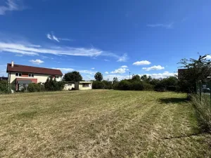 Prodej pozemku, Tachlovice, 1128 m2