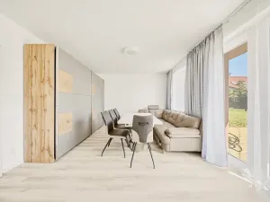 Pronájem rodinného domu, Postřižín, Datlová, 137 m2