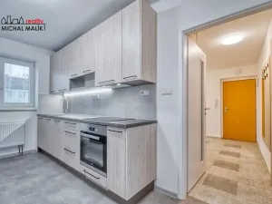 Pronájem bytu 2+1, Hranice, Cementářské sídliště, 56 m2