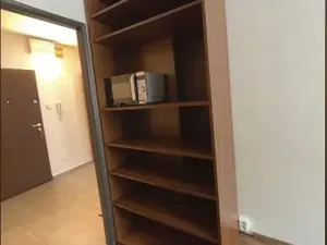 Pronájem bytu 2+kk, Praha - Troja, Krosenská, 45 m2