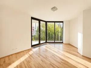 Pronájem bytu 2+kk, Praha - Žižkov, Ke kapslovně, 58 m2